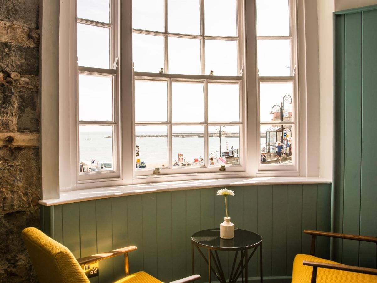 The Pilot Boat Hotel Lyme Regis Bagian luar foto